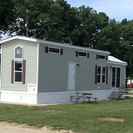 Twin Mills Rv Resort Howe Экстерьер фото